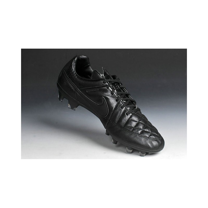 adidas copa 19.1 vs nike tiempo legend 7