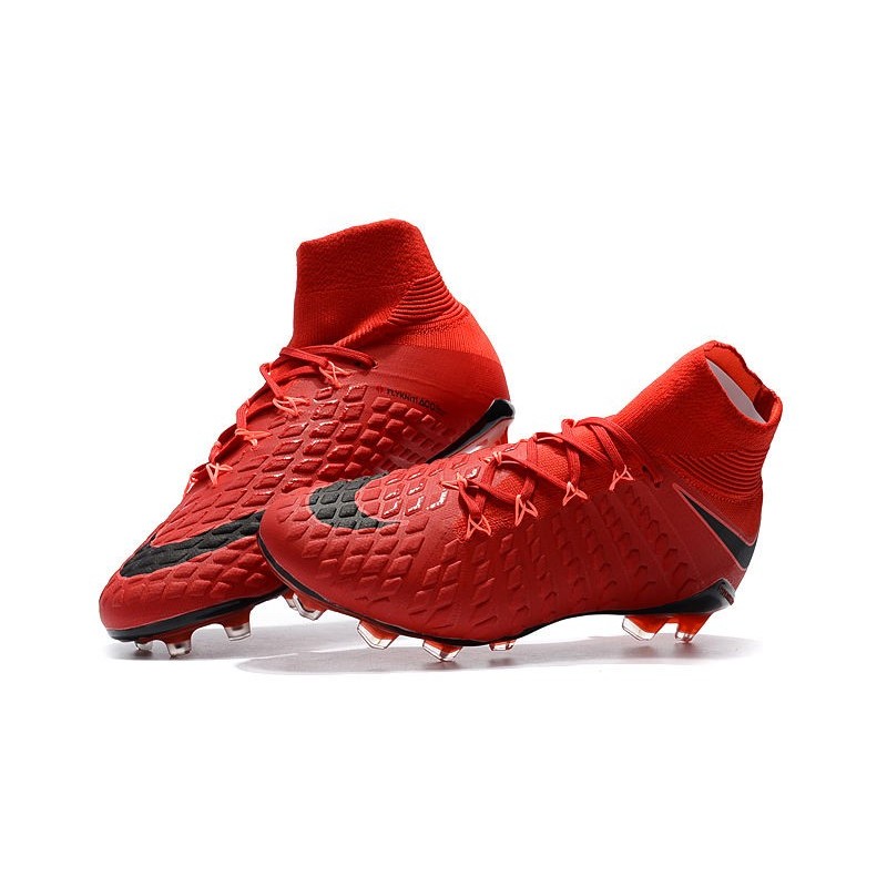 nike hypervenom crimson