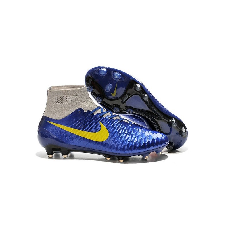 navy blue nike boots