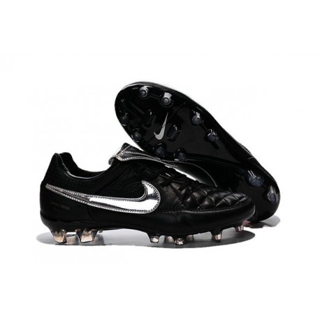 nike tiempo legend v totti