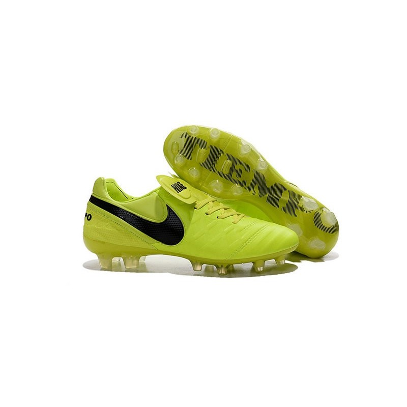 legend 6 cleats