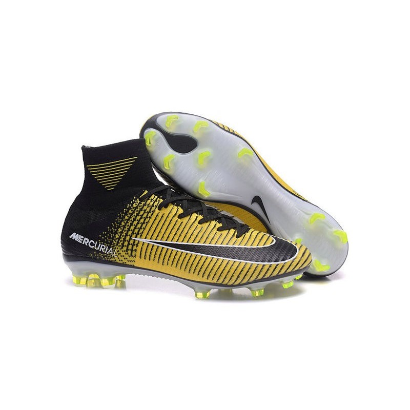 yellow nike cleats