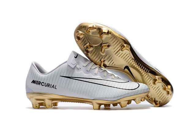 nike white and gold football boots