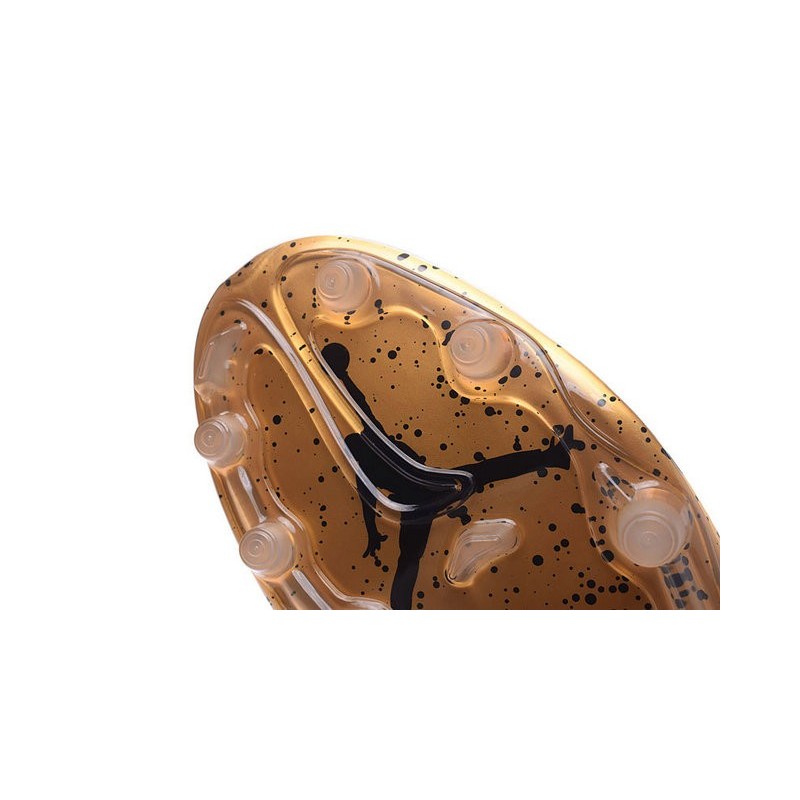 nike hypervenom phinish 2 gold