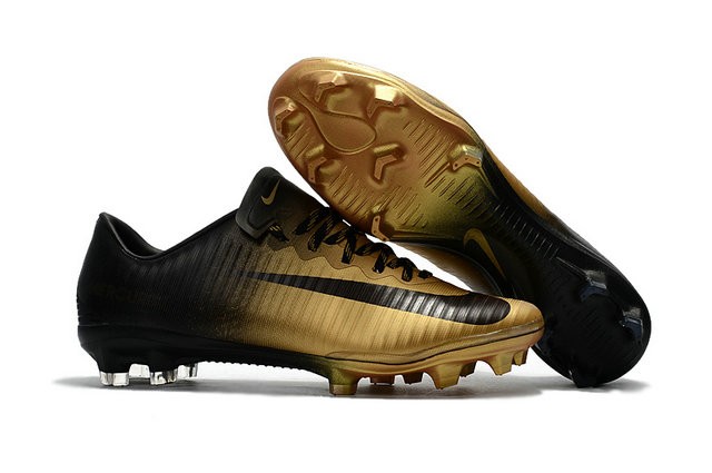 black and gold nike vapor
