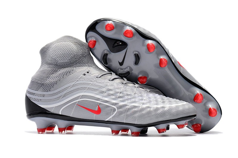 nike revolution airmax cleats