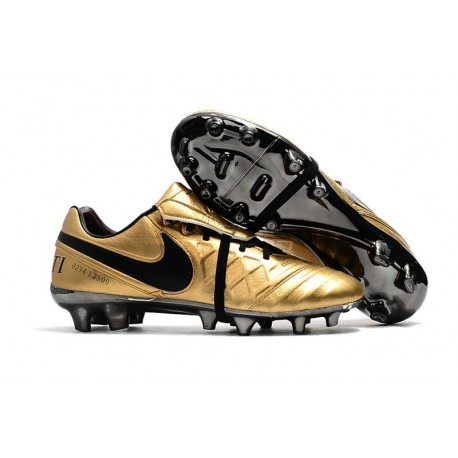 totti nike tiempo