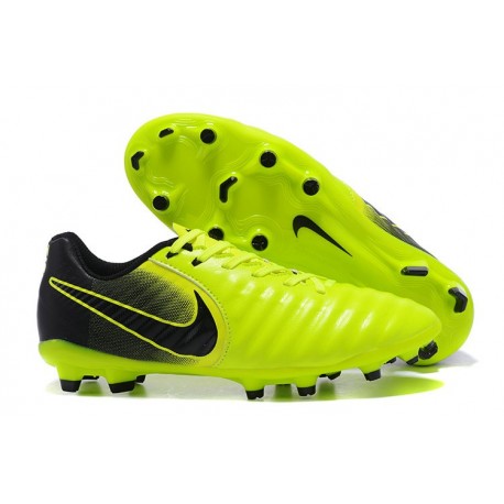 nike tiempo volt