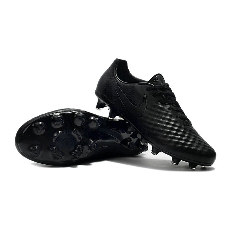 all black magista