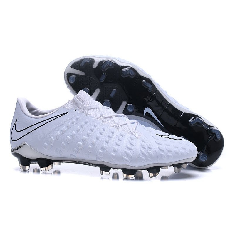 Nike Hypervenom Phantom 3 FG Football 