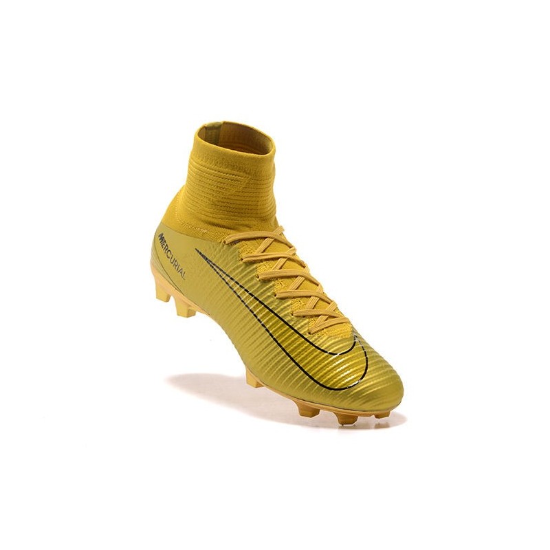 football boots cr7 gold