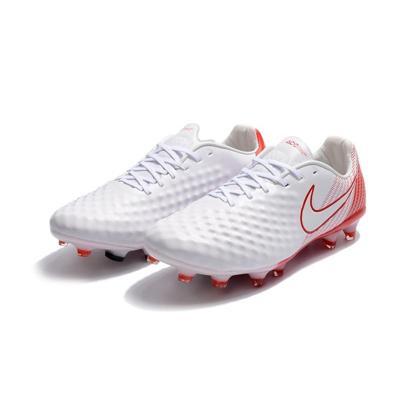 magista opus 2 white