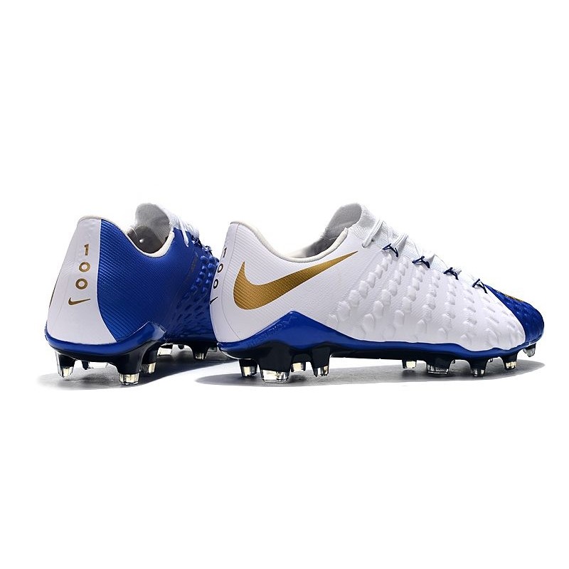 soccer cleats nike hypervenom