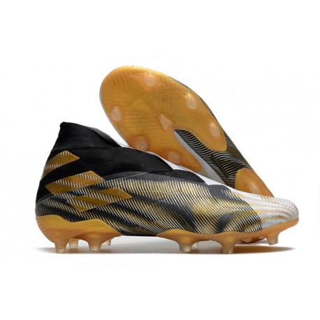 nike phantom blancas y doradas
